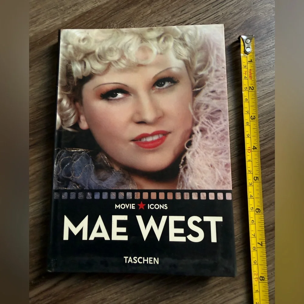 Mae West by Duncan Taschen Movie Icons